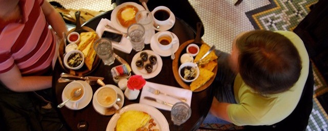 Breakfast at 1886 Cafe & Bakery