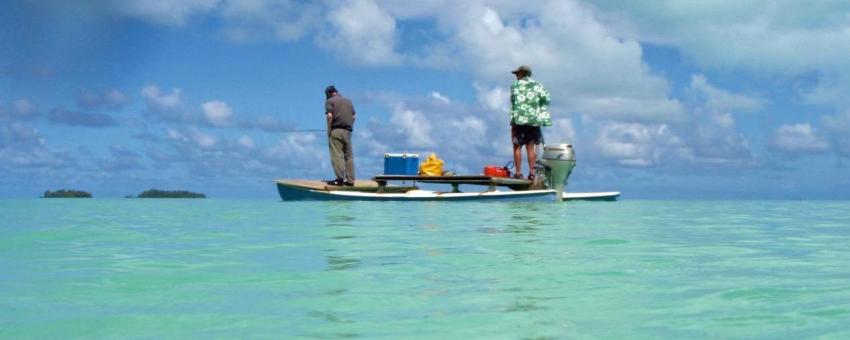 Flyfishing for Bonefish Aitutaki Lagoon