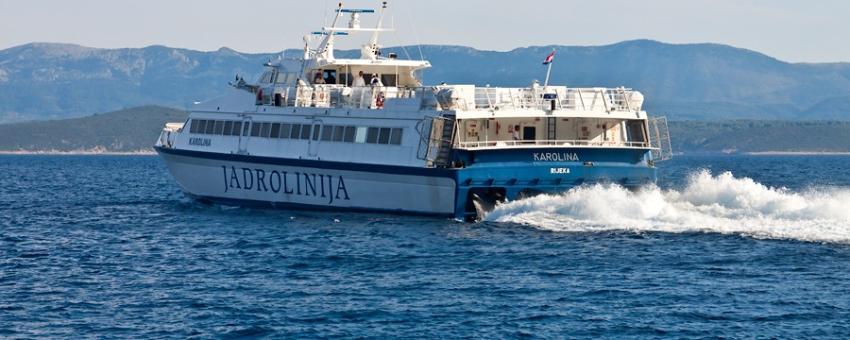 Catamaran Karolina departing to Jelsa