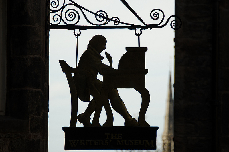 17136-Edinburgh