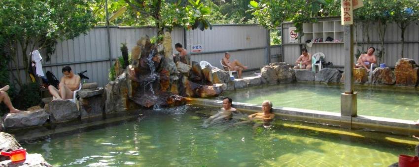 礁溪 春和HOTEL　日式大浴池　大衆池（温泉露天風呂）