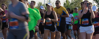 Turning to go up a hill near the brewery, just past mile 2