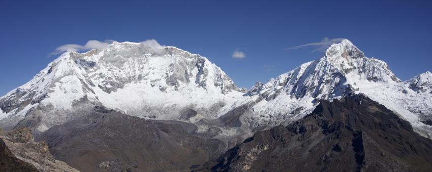 Cordillera Huayhuash, Pano aus 6 Bildern zusammengefügt