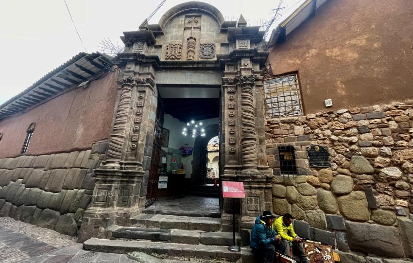 Doorway to Palacio Arzobispal Museum