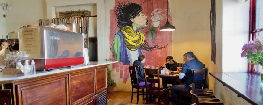Cicciolina Cafe mural