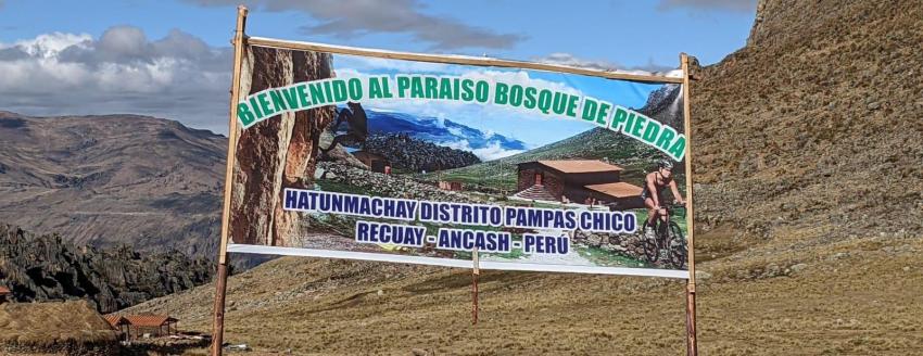 Bosque de Piedras Entrance Sign