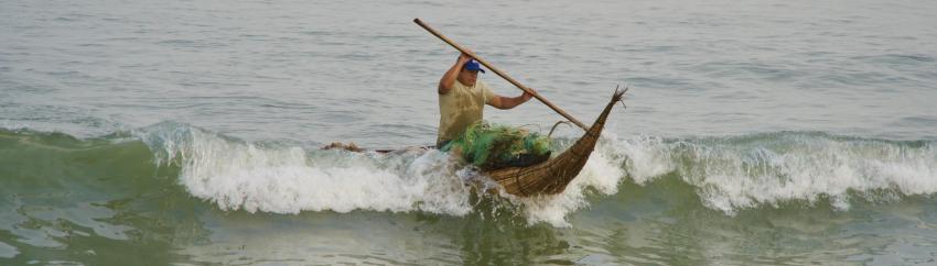 Surfing on caballito de totora