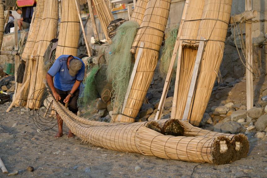 Caballito de totora in Huanchaco