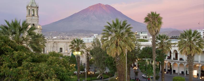 Arequipa’s best coffee shops at the plaza