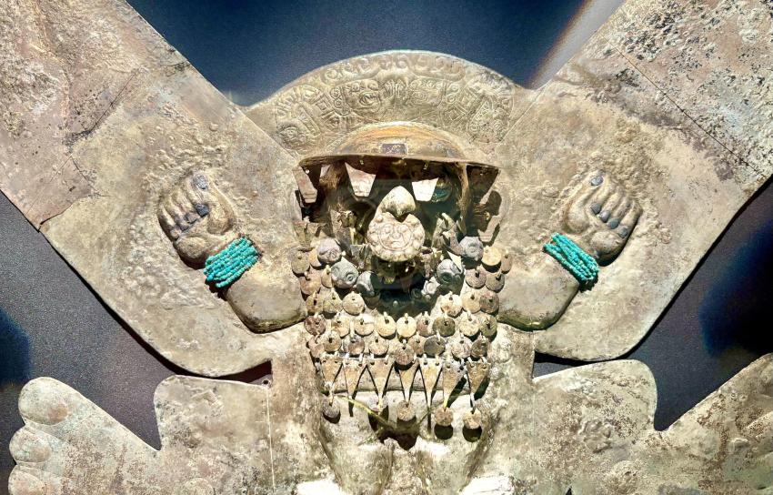 Lord of Sipan gold headdress Lord of Sipan gold headdress