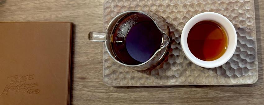 Three Monkeys Geisha Rojo coffee in Cusco